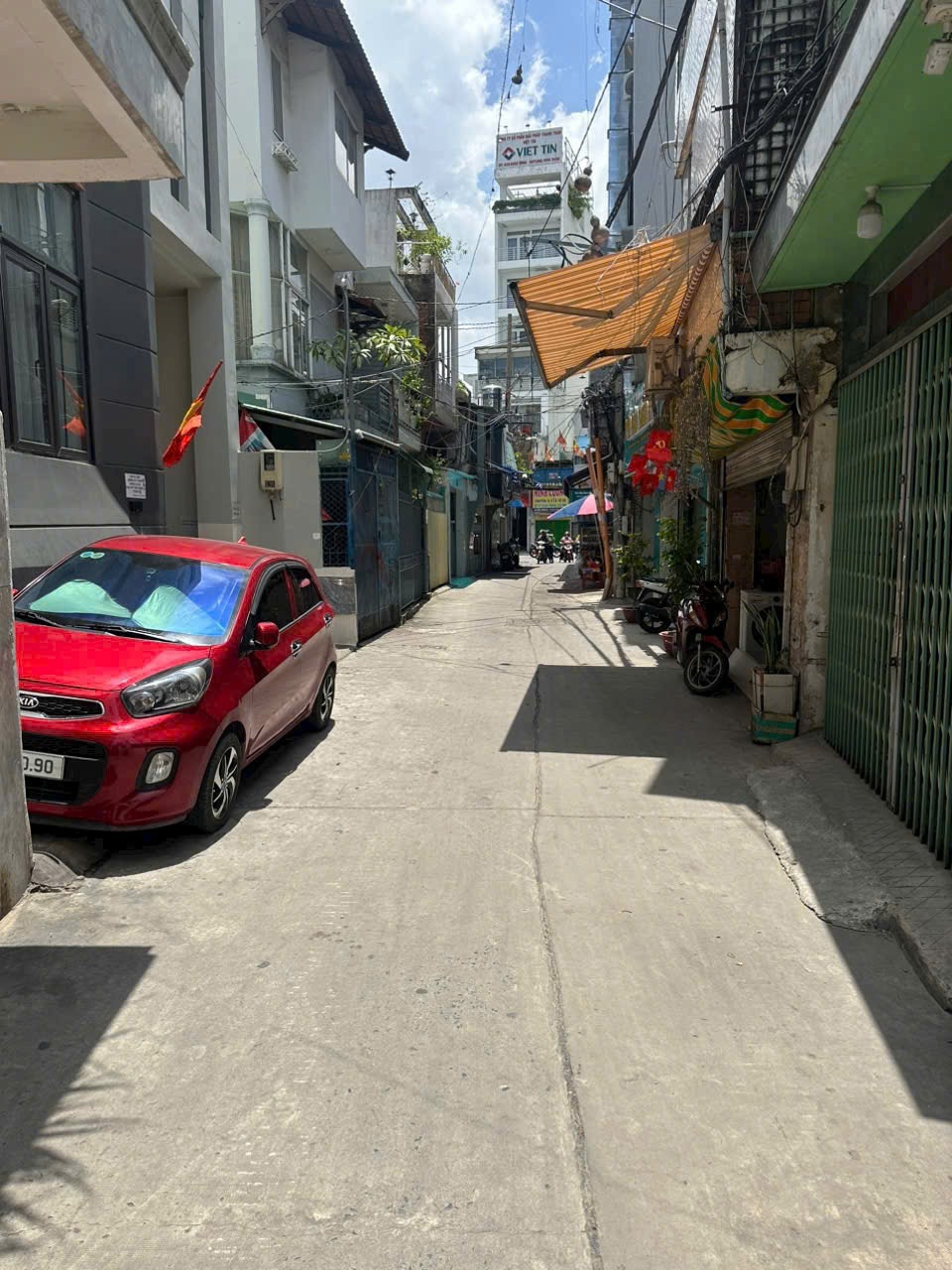 Bán Gấp Nhà HXH Cách Mạng Tháng Tám, Quận 10 – 4x17m, 3 Tầng, 10.2 Tỷ