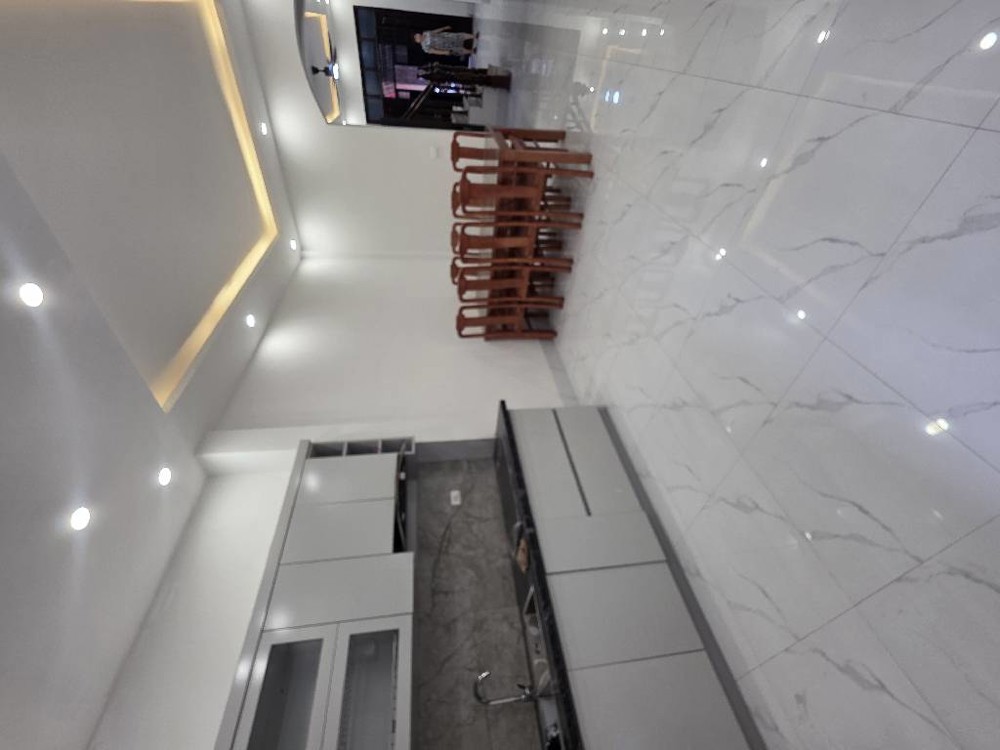 BÁN NHÀ NGỌC THUY, LONG BIÊN- NHÀ DÂN XÂY-70M-NHỈNH10 TỶ(TL)