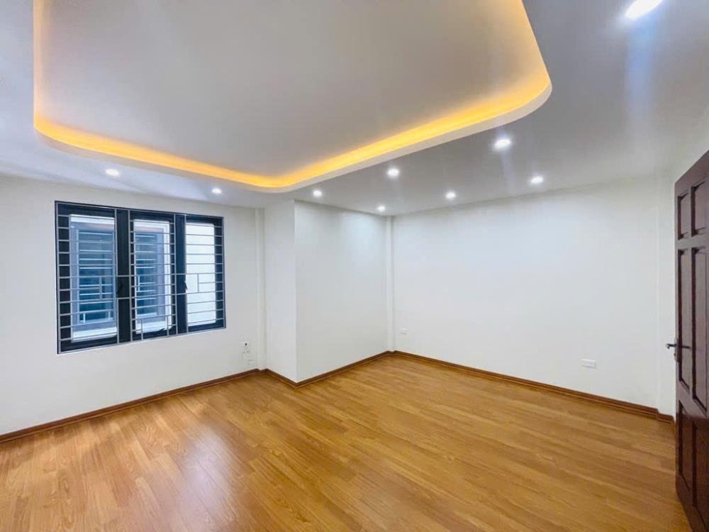 Bán nhà Đại Mỗ, Nam Từ Liêm - 33m2, 5 tầng, 6 tỷ - Vị trí đẹp, pháp lý chuẩn