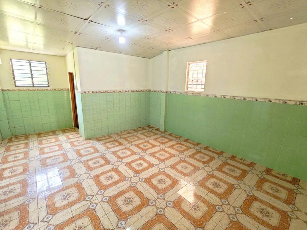 Bán nhà Quận 10 - 61.1m² - Nở hậu - Gần Cầu Vượt 3/2 - 6.x tỷ