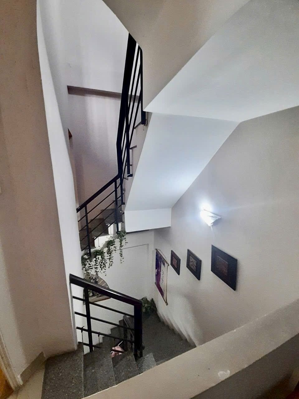 Bán Nhà HXH Nguyễn Hữu Cảnh, Q.Bình Thạnh - 5PN, 9.9 tỷ