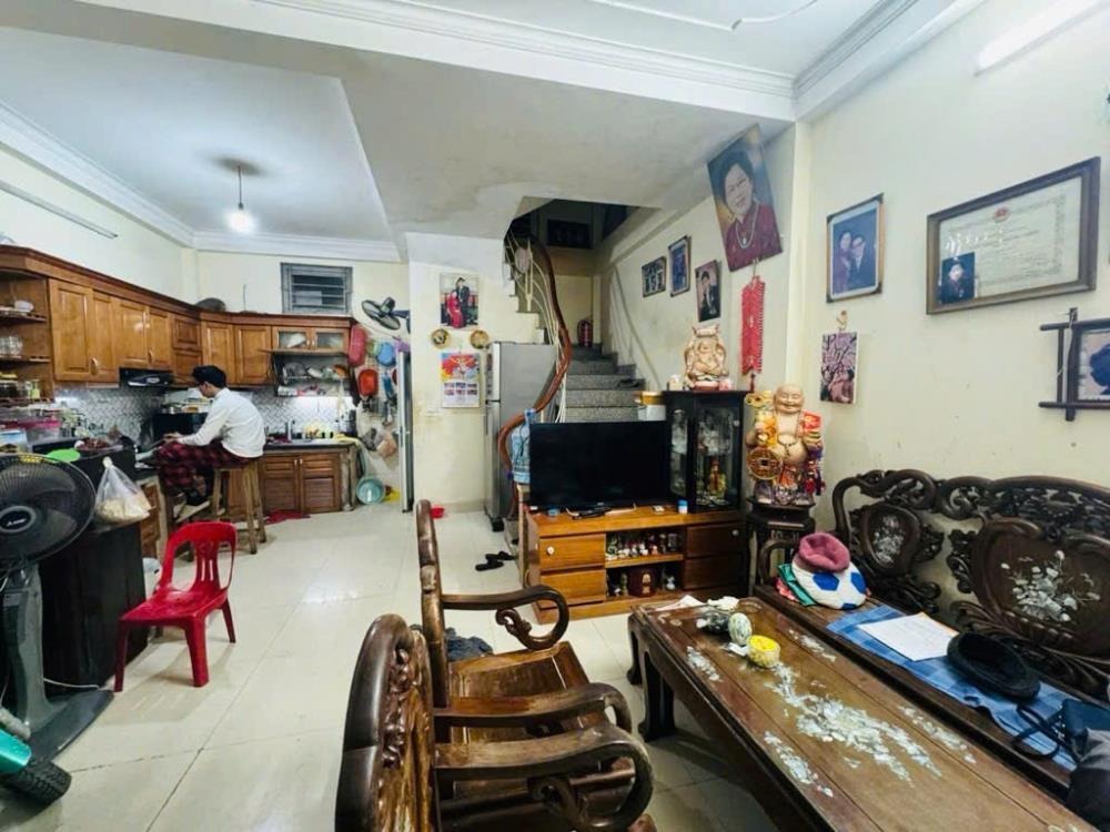 Bán Nhà Phố Phúc Xá, Ba Đình 8.3 tỷ - 39m² - Vị Trí Đắc Địa