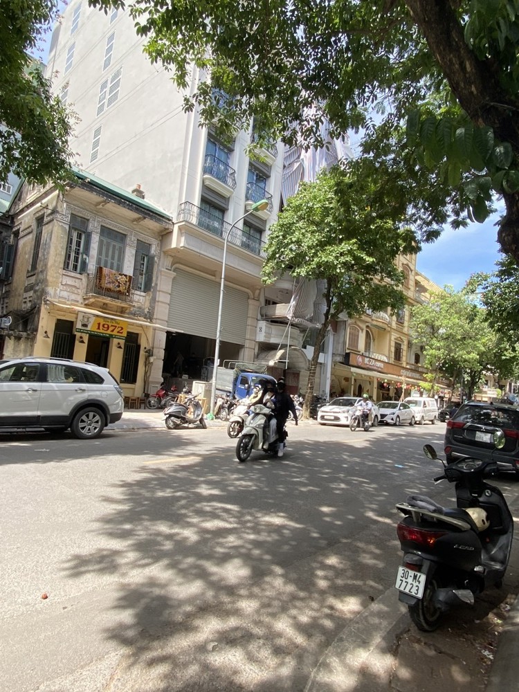 Siêu phẩm 2 mặt phố chỉ 585tr/m2 – 139m² Hoà Mã – Phùng Khắc Khoan chỉ 82tỷ bao ra sổ