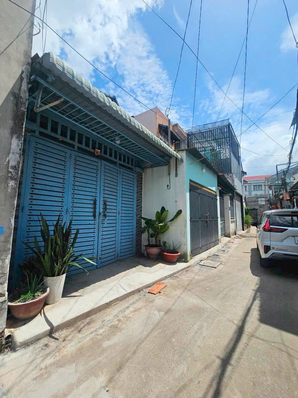 Nhà 4.05x26m, Đường Ô Tô, Gần Ủy Ban P. Thới An, Quận 12 - 5.5 Tỷ