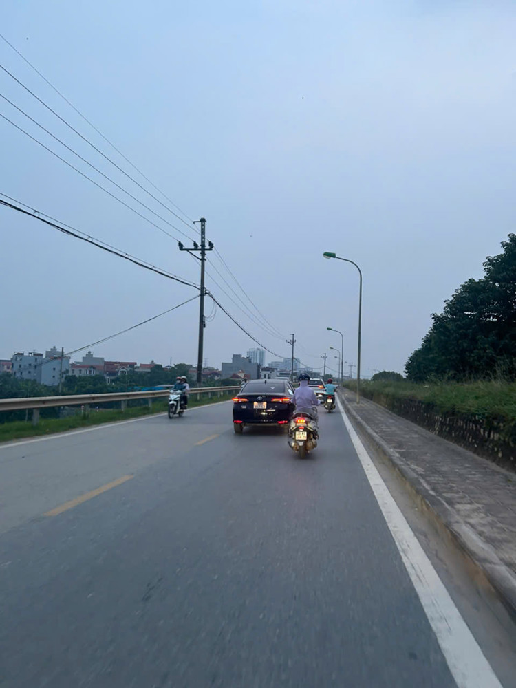 HIẾM MẶT PHỐ LIÊN MẠC, NGÕ THÔNG Ô TÔ TRÁNH, VIEW SÔNG HỒNG