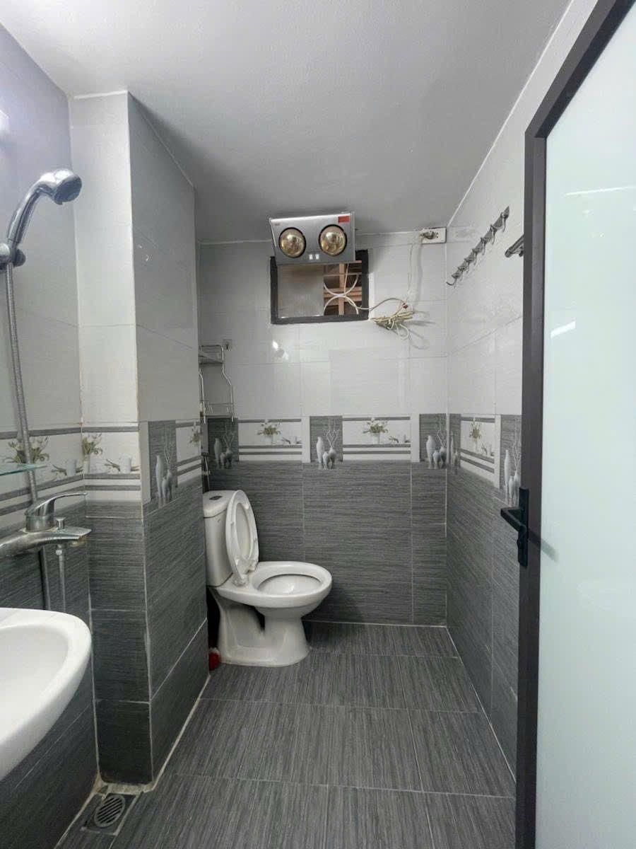 Bán nhà riêng 5.95 tỷ - 26m2, 4 tầng - Trương Định, Hai Bà Trưng, Hà Nội