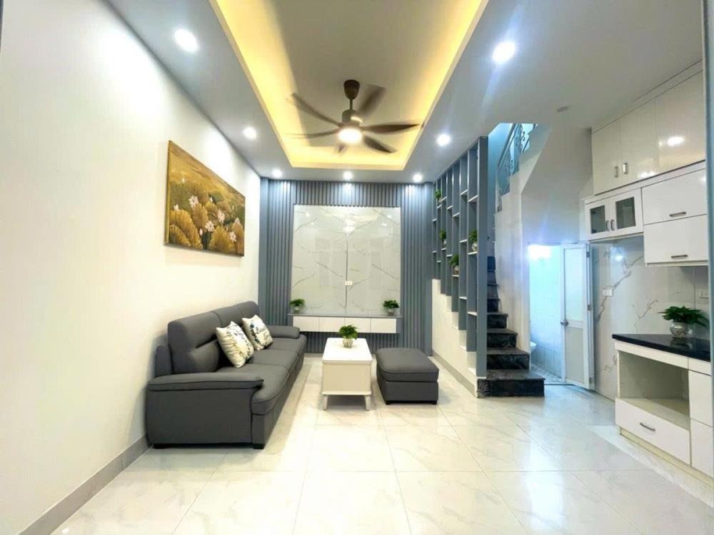 Bán nhà riêng 5.95 tỷ - 26m2, 4 tầng - Trương Định, Hai Bà Trưng, Hà Nội