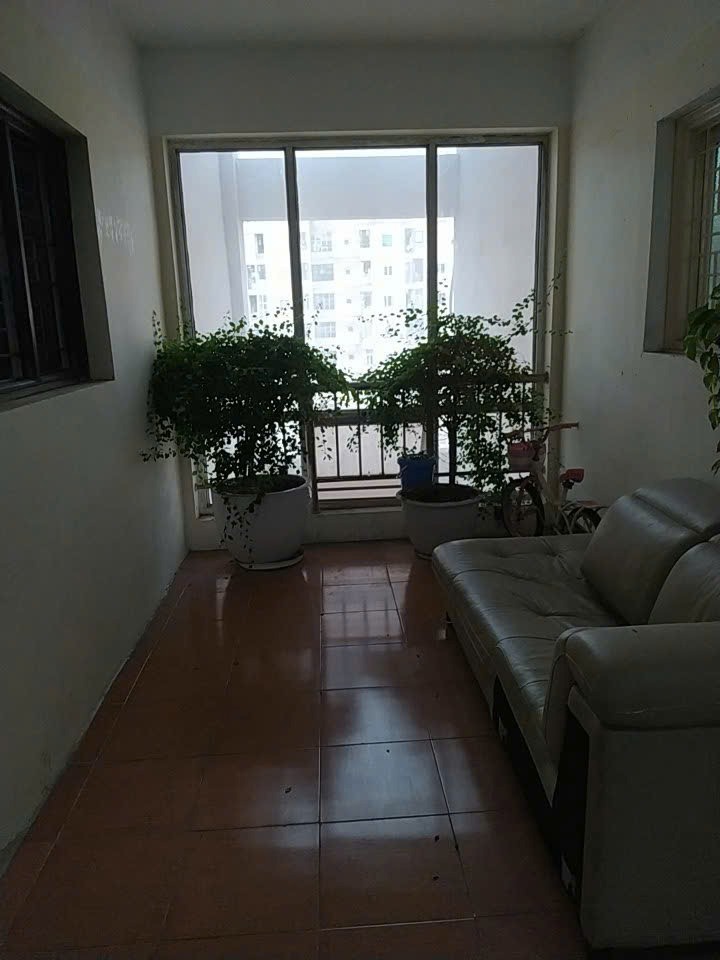 Căn hộ 2PN Nam Trung Yên - 47m² - Giá 4.32 tỷ - View đẹp, Full tiện ích