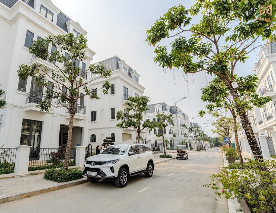 Solasta Mansion: Biệt Thự Tân Cổ Điển Đẳng Cấp Giữa Lòng Hà Nội