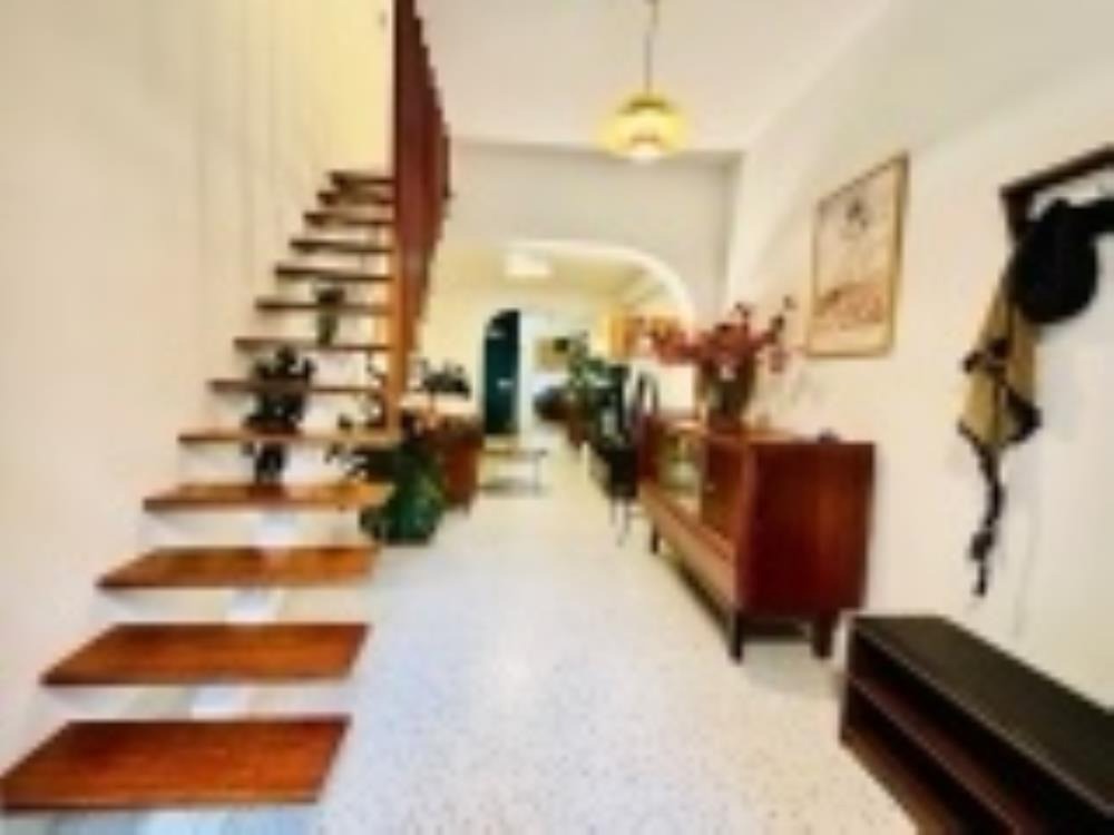 Bán Nhà Đinh Tiên Hoàng, Bình Thạnh 64m2, SHR, Giá 3.5 Tỷ (TL)