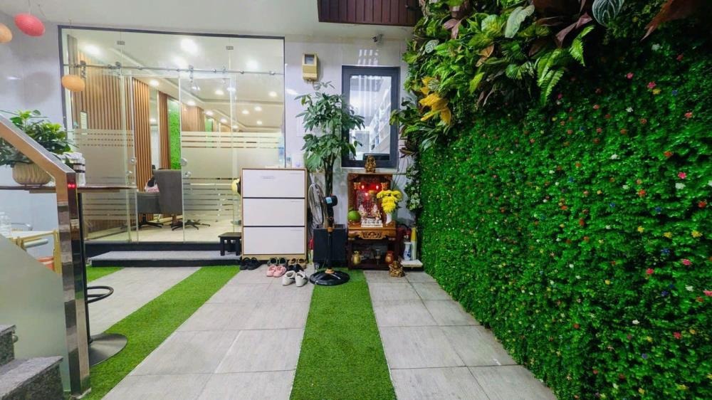 Mặt Tiền Nguyễn Đình Chiểu, Phú Nhuận - 10 Tỷ Thương Lượng - Vị Trí Đắc Địa