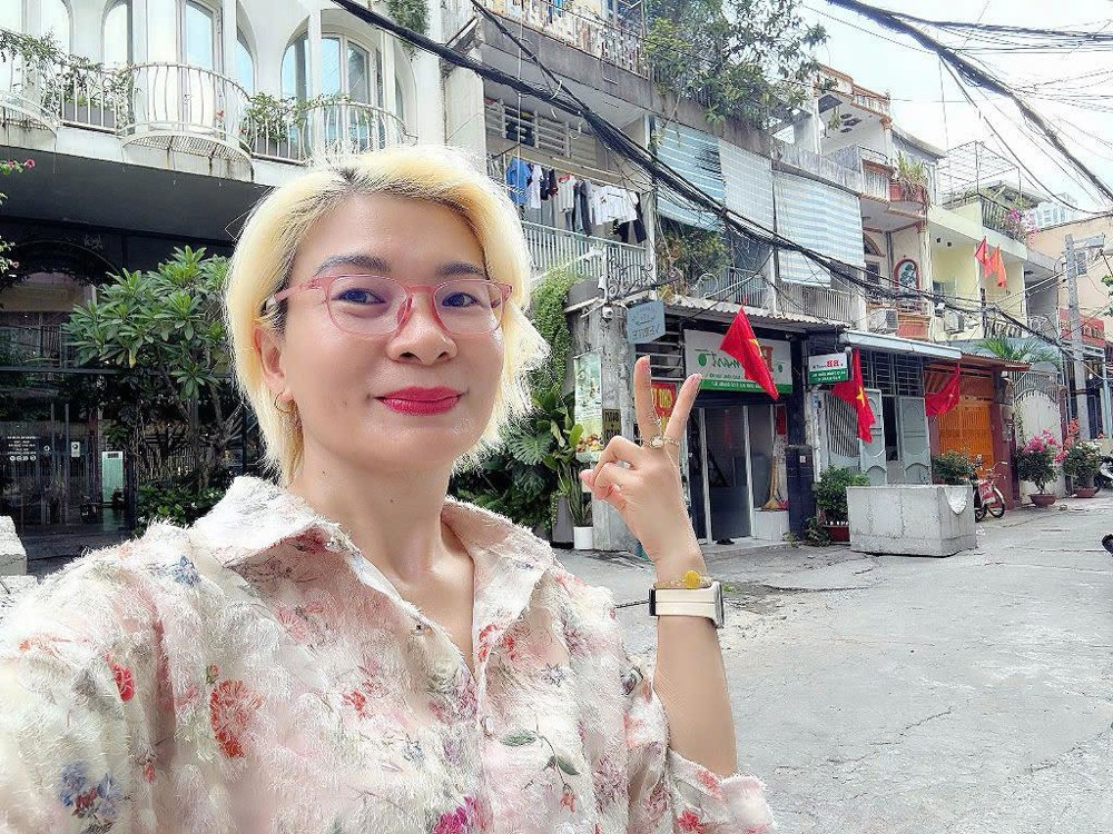 CHƯA QUA ĐẦU TƯ - SỔ VUÔNG ĐẸP 4M* 29M - MẶT TIỀN 10M XE HƠI ĐẬU CỬA ĐƯỜNG TRẦN ĐÌNH XU, QUẬN 1 