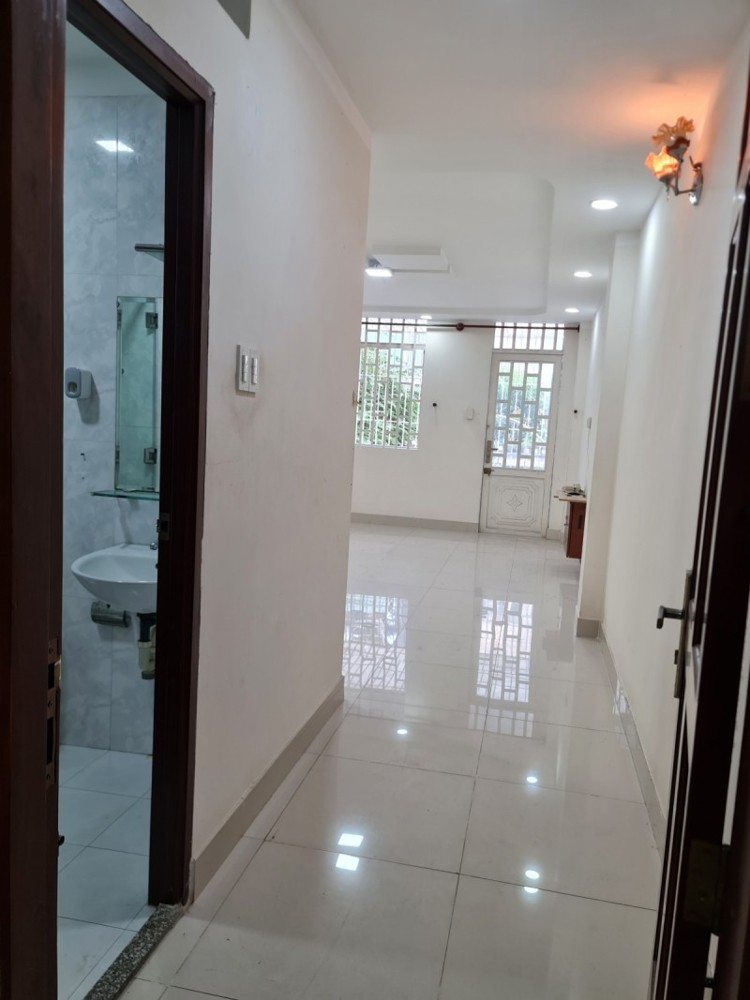 Mặt Tiền Đường Đô Đốc Thủ, Tân Phú - DT 110m2 - Ngang 4m1 - 5 Tầng
