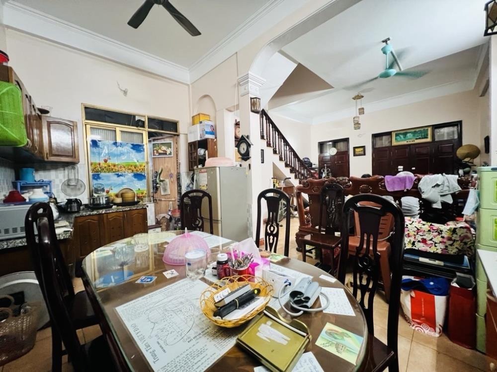 Bán Nhà Phố Vọng - Vị Trí Đẹp, Diện Tích Rộng, Giá Tốt