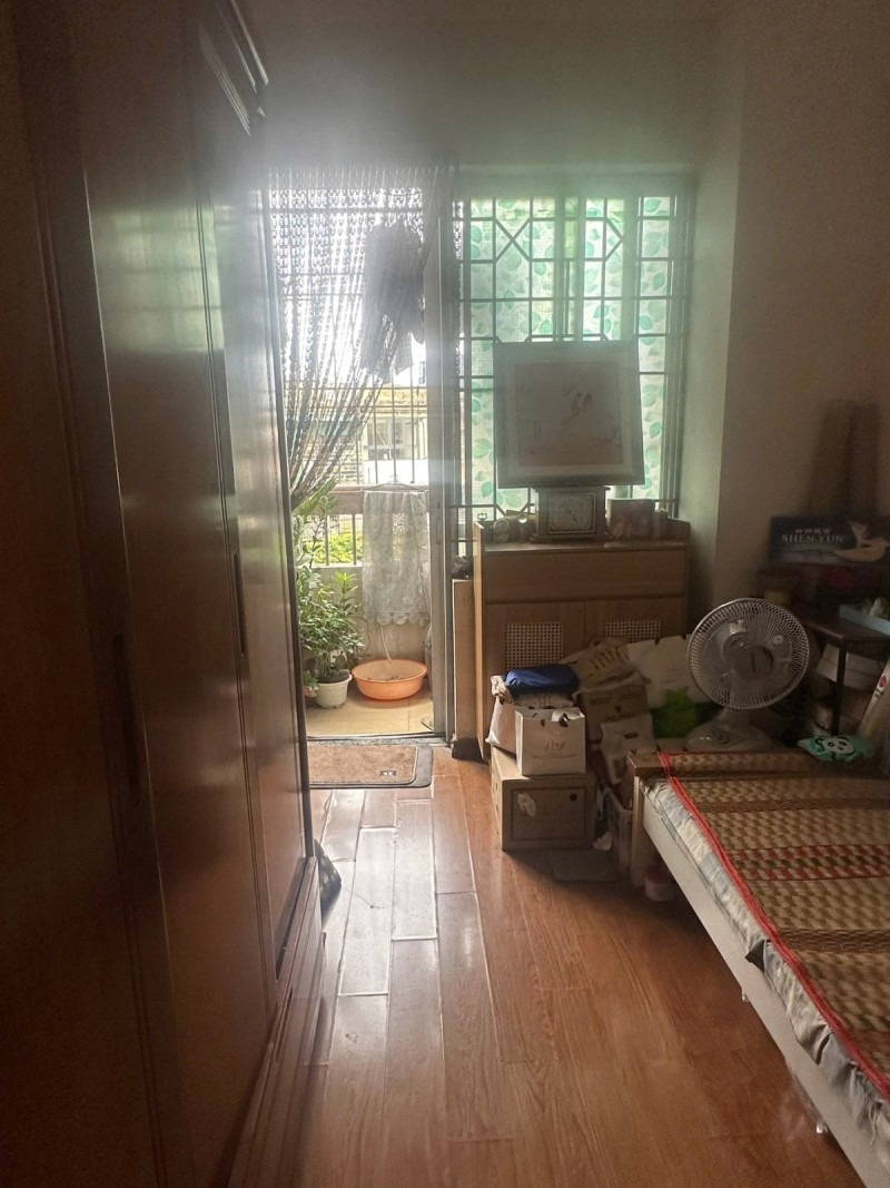 Bán căn hộ 2 ngủ Tây Hồ - Giá 4.25 tỷ - Vị trí đẹp, tiện ích đầy đủ