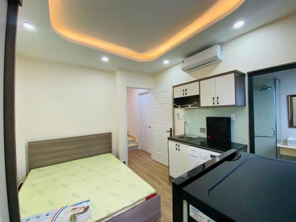 Bán Nhà Nguyễn Xí, Bình Thạnh - 8 Phòng Ngủ, 5 Tầng - Giá 9 Tỷ