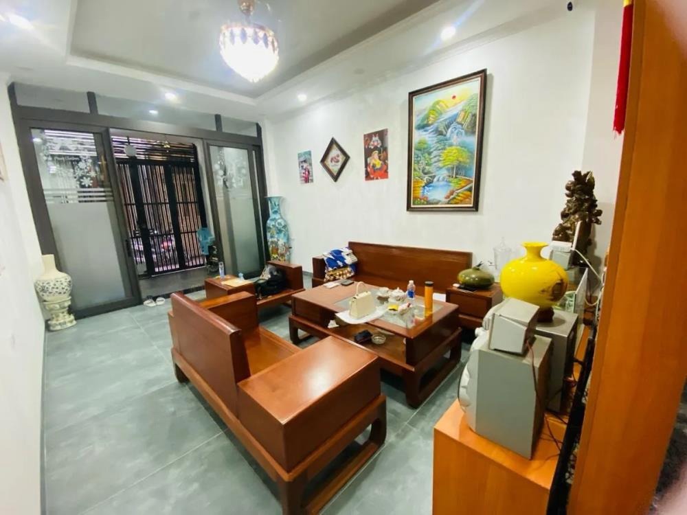 Phân Lô Trần Duy Hưng - 6 Tầng, Thang Máy, Giá 16.5 Tỷ - Vị Trí Vàng