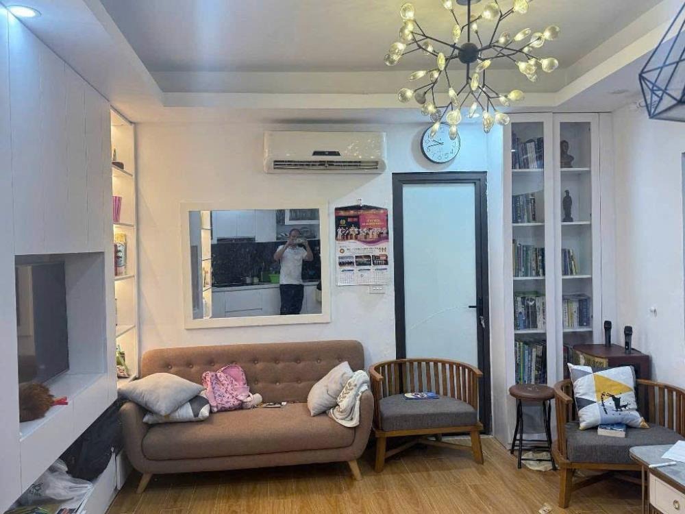 Bán nhà Xã Đàn - 32m2 - 6 Tầng - Giá 9 Tỷ - Vị Trí Vip