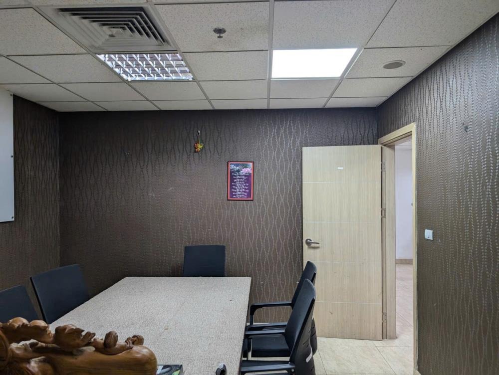 Cho thuê sàn văn phòng tòa D2 Giảng Võ, Ba Đình - Diện tích linh hoạt, Full Nội Thất