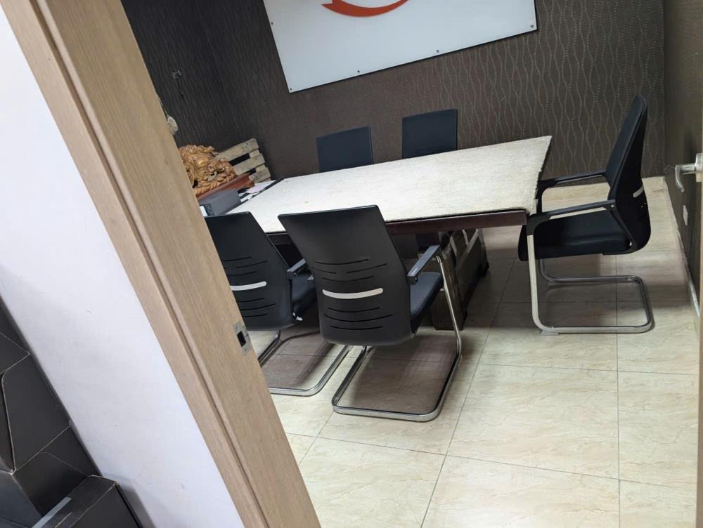 Cho thuê sàn văn phòng tòa D2 Giảng Võ, Ba Đình - Diện tích linh hoạt, Full Nội Thất