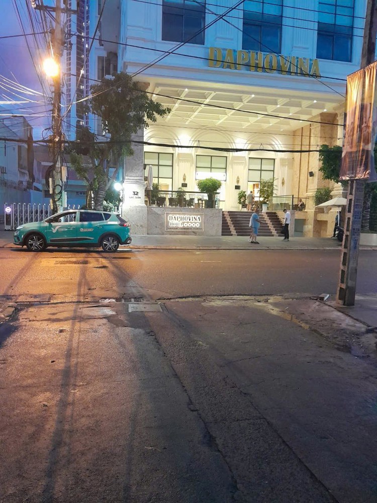 BÁN ĐẤT Ở GẦN NGAY BÃI TẮM HÒN CHỒNG, KHÁNH HOÀ