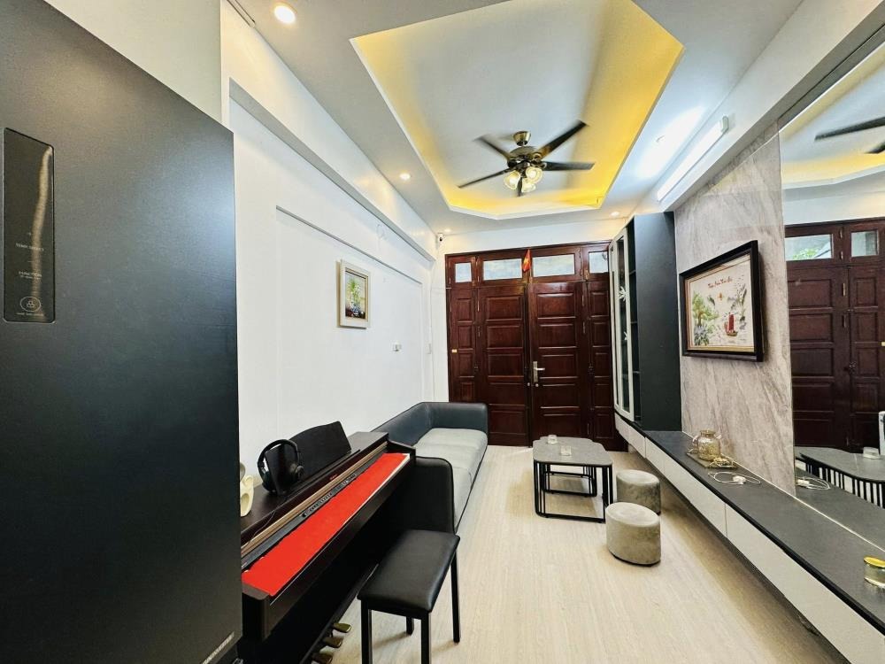 Nhà Mới Xây Tây Mỗ - Đại Mỗ - 6 tỷ - Oto Đỗ Cửa - 4 Tầng - Nội Thất Đẹp
