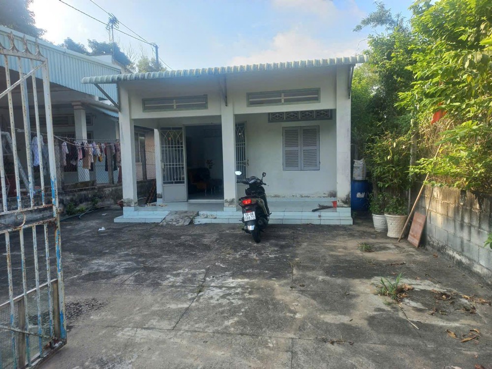 Chính chủ bán đất tặng nhà cấp 4 tại131 Bùi Thị Điệt, Xã Phạm Văn Cội, Huyện Củ Chi– Giá cực tốt
