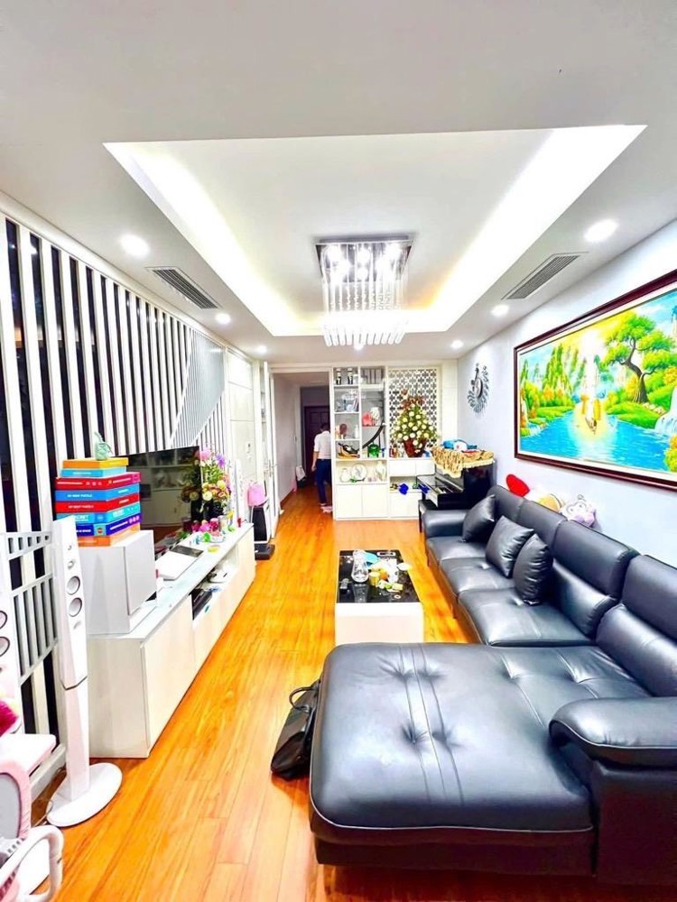 Nhà Xuân Đỉnh 47m2, 6 tầng, thang máy, ô tô đỗ cửa, giá 10.9 tỷ