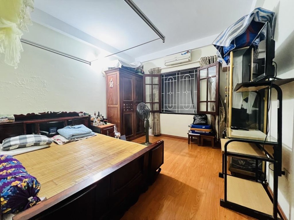 Bán nhà Xuân Đỉnh 43m2, 5 tầng, thang máy, ô tô vào nhà, giá 10.2 tỷ