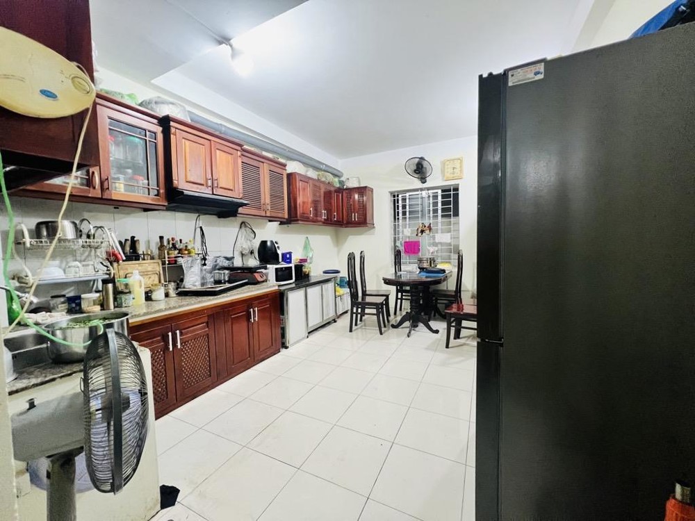 Bán nhà Xuân Đỉnh 43m2, 5 tầng, thang máy, ô tô vào nhà, giá 10.2 tỷ