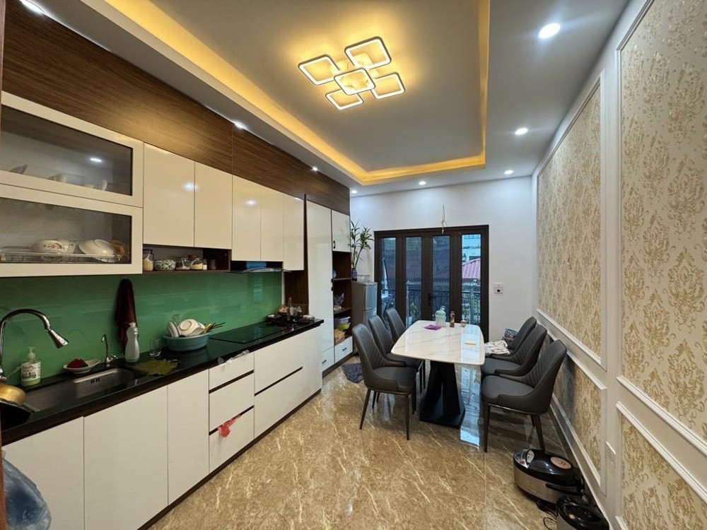 Nhà Xuân Đỉnh 46m2, 6 tầng, thang máy, gần Hồ Tây, giá 10.7 tỷ