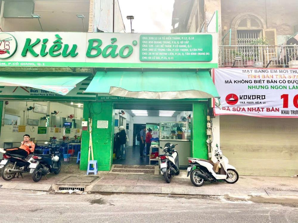 Bán Nhà Mặt Tiền Đề Thám, Quận 1 - Vị Trí Đắc Địa, Tiềm Năng Vàng