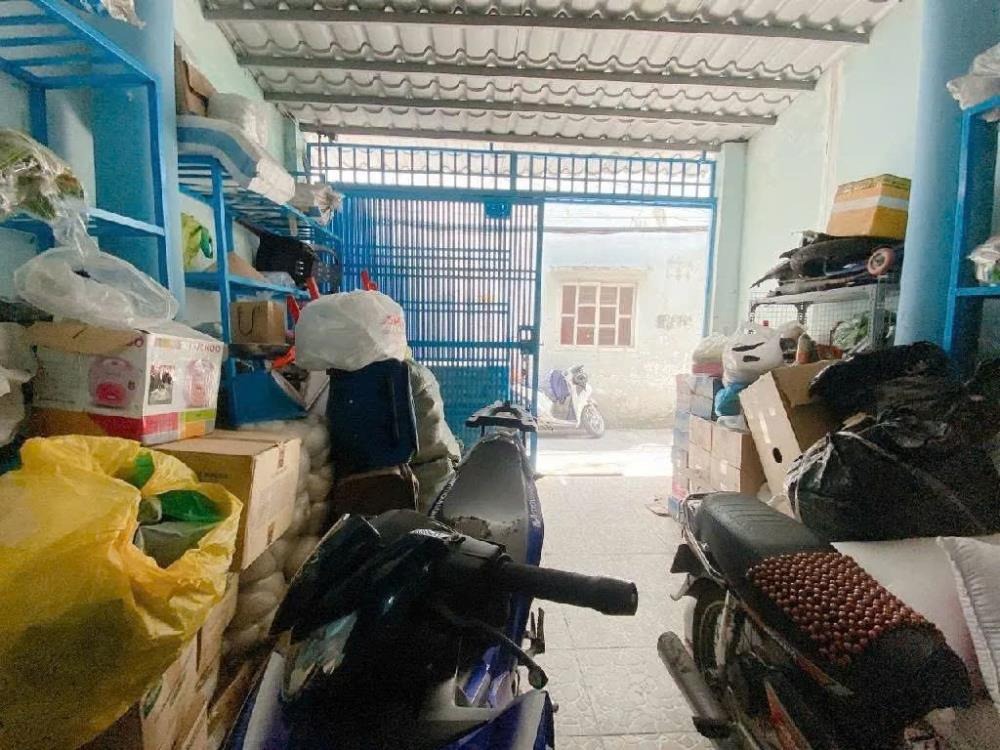 Bán nhà hẻm Trường Chinh, Tây Thạnh, Tân Phú - 70m2, 2 Tầng, Giá 5.8 Tỷ