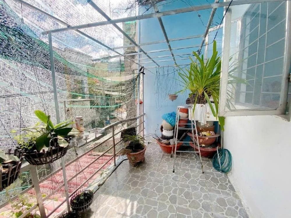 Bán nhà hẻm Trường Chinh, Tây Thạnh, Tân Phú - 70m2, 2 Tầng, Giá 5.8 Tỷ