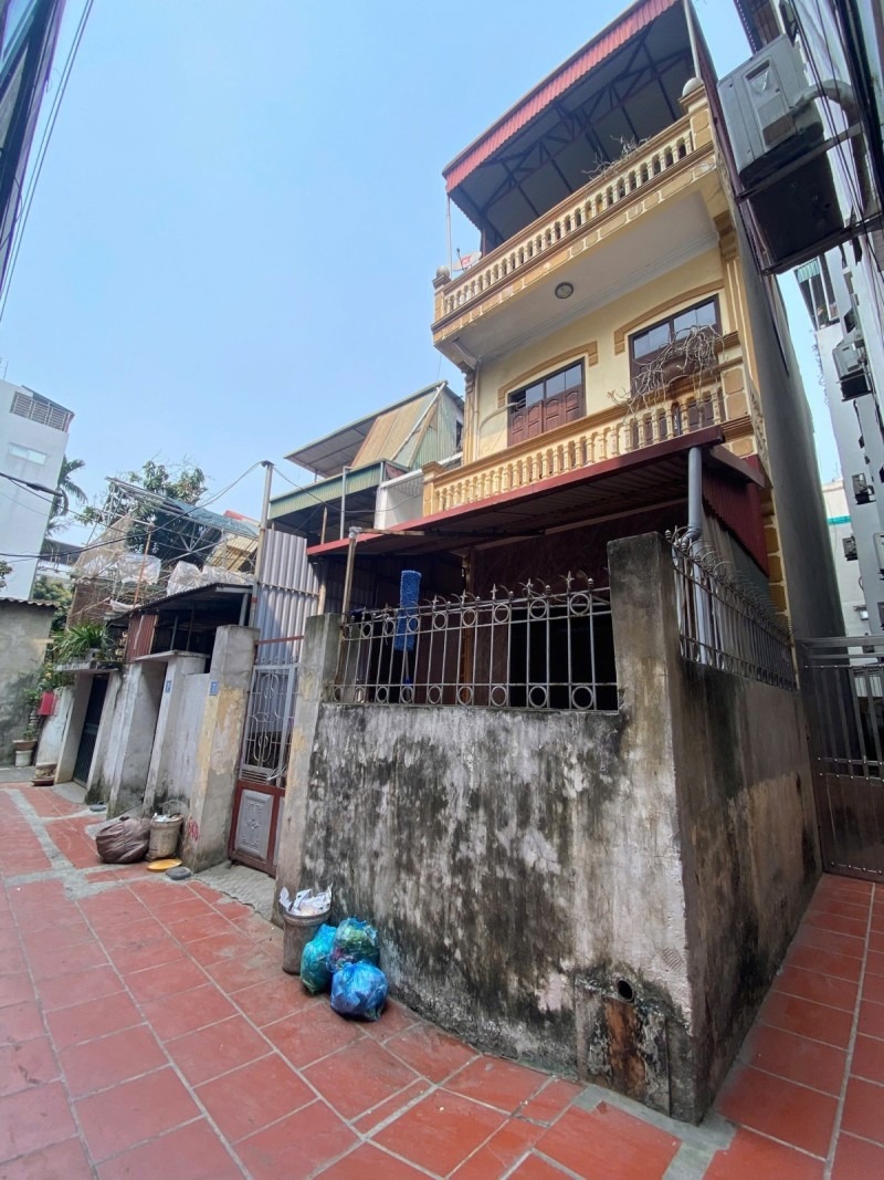 Bán Nhà Thạch Bàn, Long Biên - 93m², 3 Tầng, Lô Góc, Giá 13 Tỷ