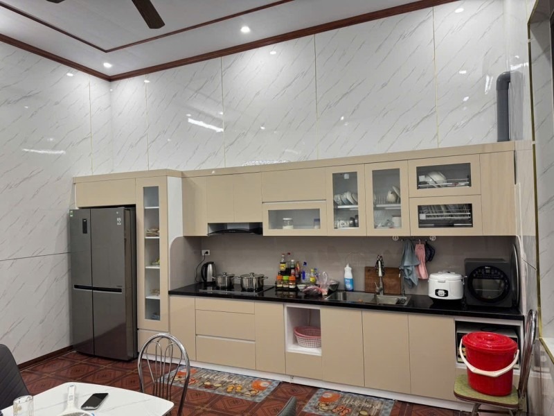 Bán Nhà Thạch Bàn, Long Biên - 93m², 3 Tầng, Lô Góc, Giá 13 Tỷ