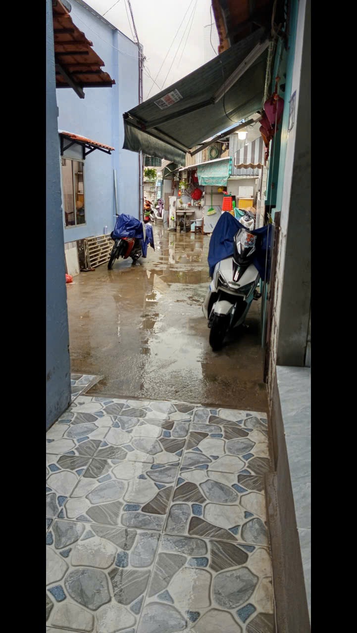 Cho Thuê Nhà Nguyên Căn Quận 7, Giá 6 Triệu/Tháng - Vị Trí Đắc Địa, Nhà Mới