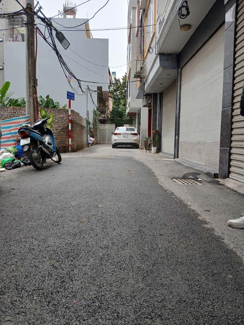 Bán nhà Tây Hồ 46m2, 4 Tầng, Mặt Tiền 4.2m, Giá 11 Tỷ - Ngõ Ô Tô