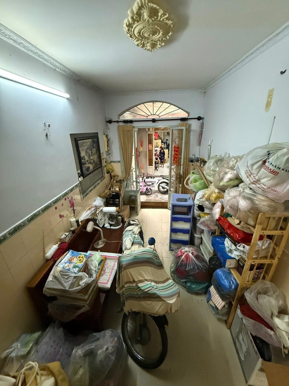 Bán nhà 4 tầng Ngô Quyền, Quận 10 - Vị trí đẹp, giá tốt