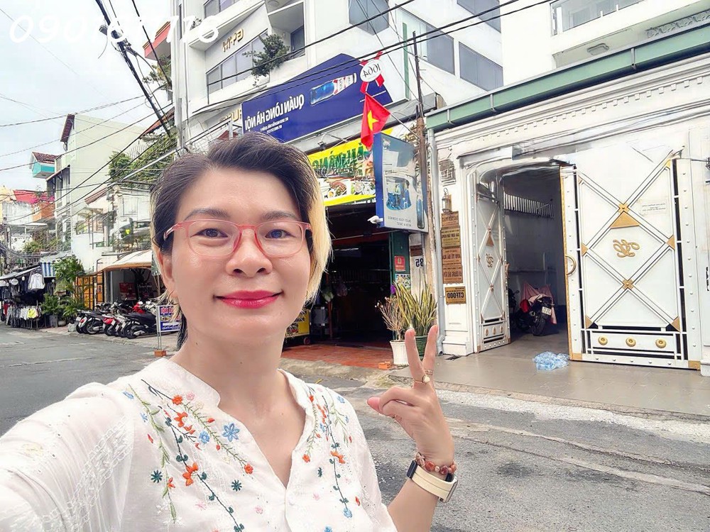 SIÊU PHẨM HIẾM BÁN - MẶT TIỀN HXH Đ. NGUYẼN TRÃI, Q.1 - DT KHỦNG 689M2 - ĐẤT FULL THỔ CƯ