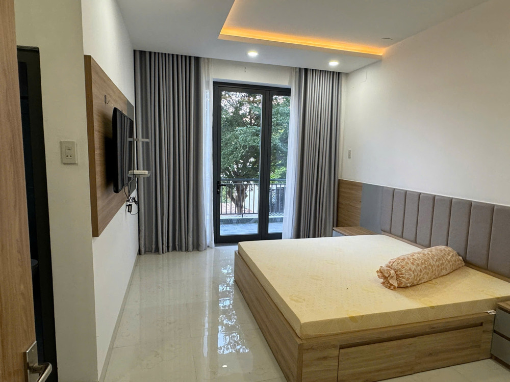 Nhà đẹp đường 16m gần bệnh viện, trường học , đường nhựa 16m KDT Mỹ gia