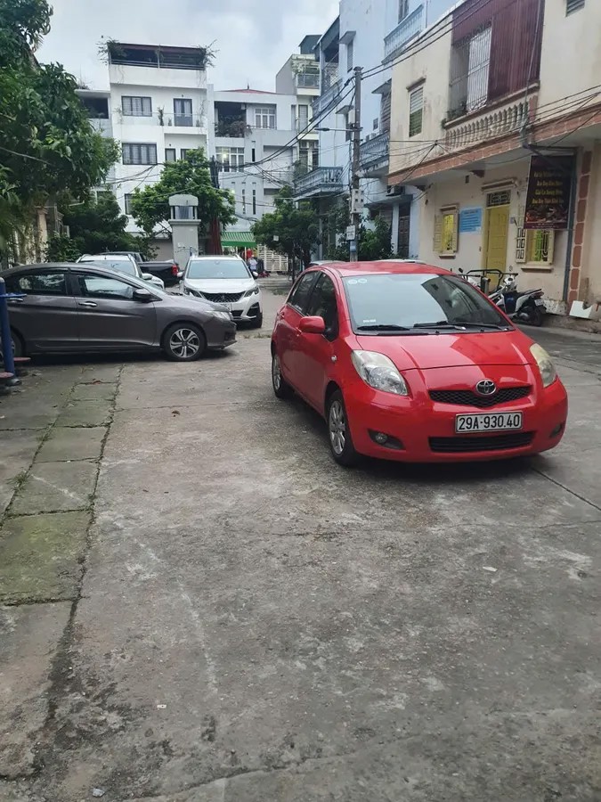 BÁN NHÀ MỚI PHỐ Ngô Gia Tự  Ô TÔ ĐỖ CỬA -VÀO NHÀ  69m2 X 4 tầng 16.5 tỷ Long Biên