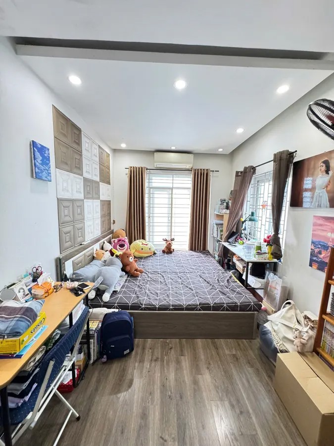 NHÀ ĐẸP NGÕ Ô TÔ THÔNG Phố Nguyễn Văn Cừ 32m2 X 5 tầng 7.6 tỷ Long Biên