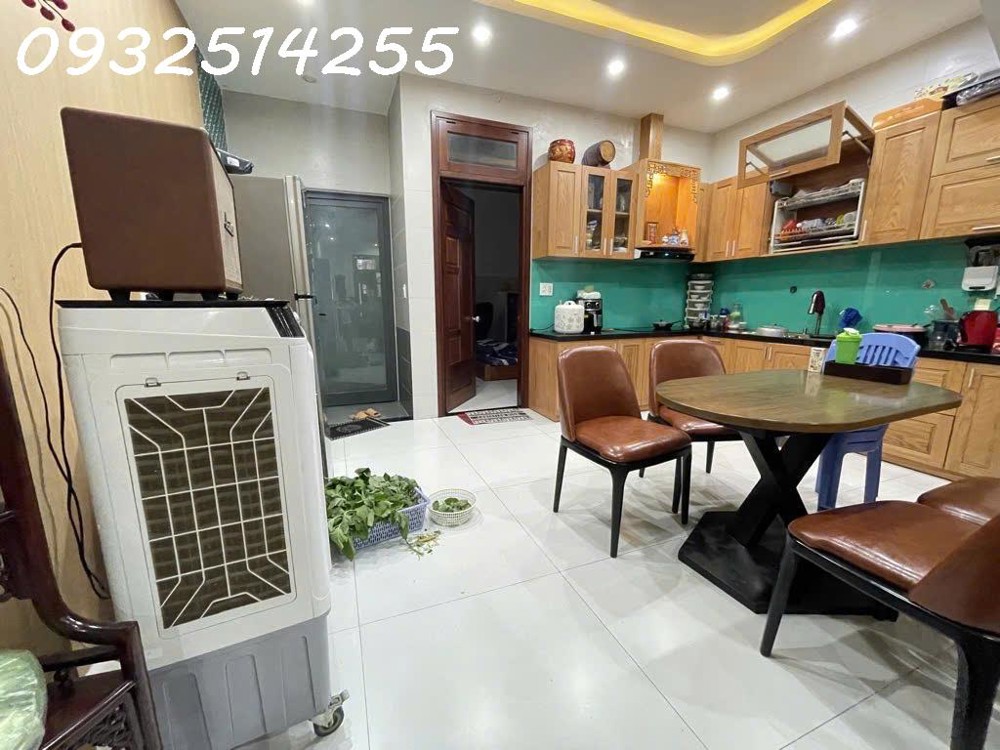 55 - Nguyễn Thành Hãn - Khu quân đội - Nhà 3 Tầng 3 mê kiên cố -105m2 - Nhà Sang - Đẹp - Hiện Đại 