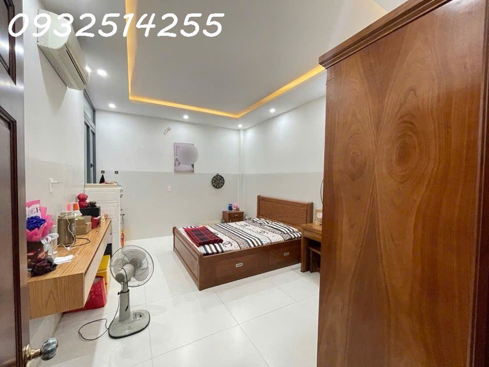 55 - Nguyễn Thành Hãn - Khu quân đội - Nhà 3 Tầng 3 mê kiên cố -105m2 - Nhà Sang - Đẹp - Hiện Đại 
