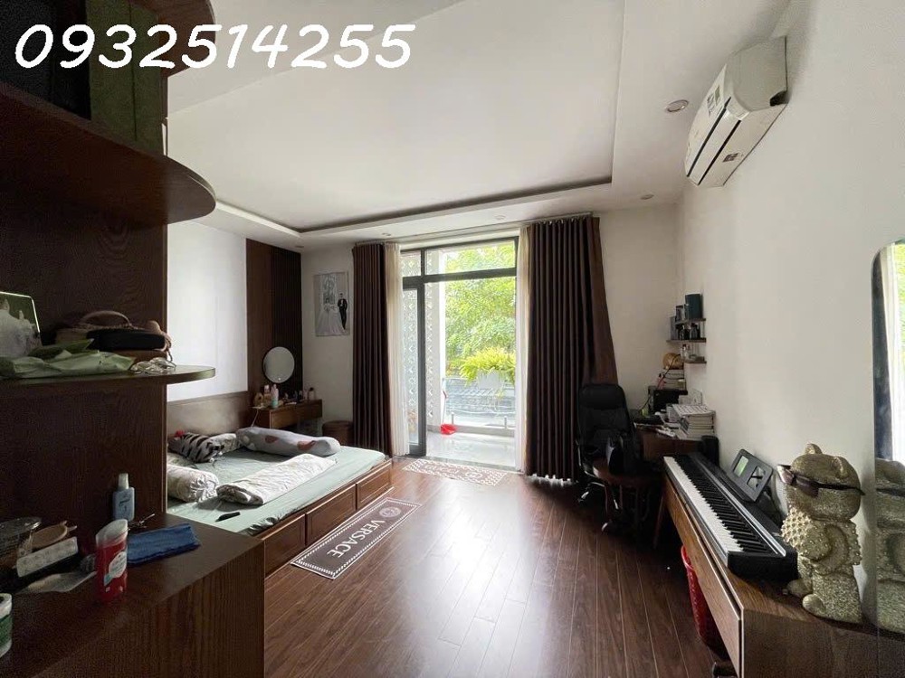 55 - Nguyễn Thành Hãn - Khu quân đội - Nhà 3 Tầng 3 mê kiên cố -105m2 - Nhà Sang - Đẹp - Hiện Đại 