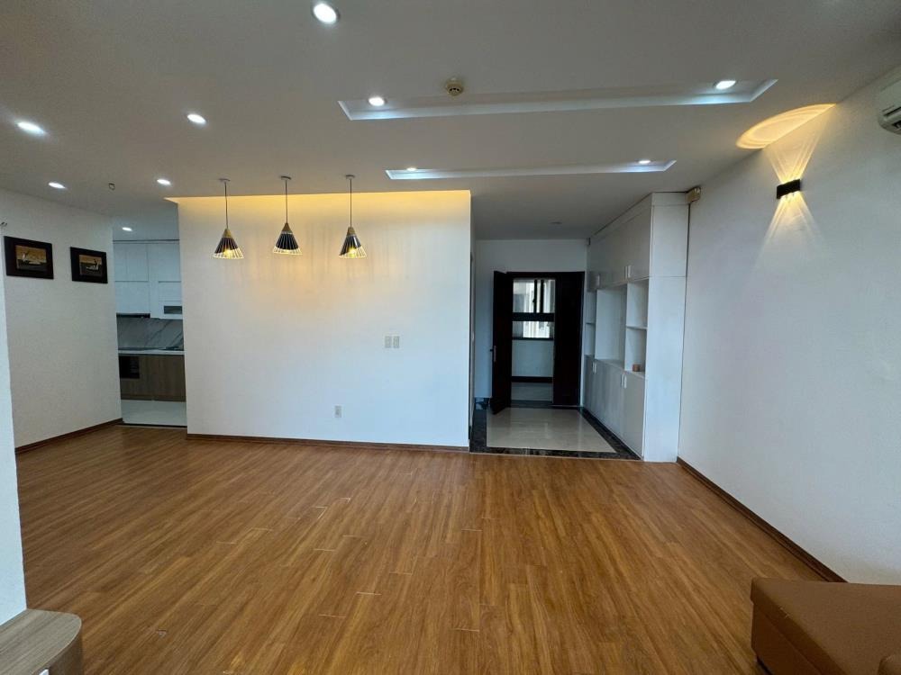 Bán căn hộ Mỹ Đình Plaza 108m2 - 3PN Full Nội Thất - Giá 8.95 tỷ