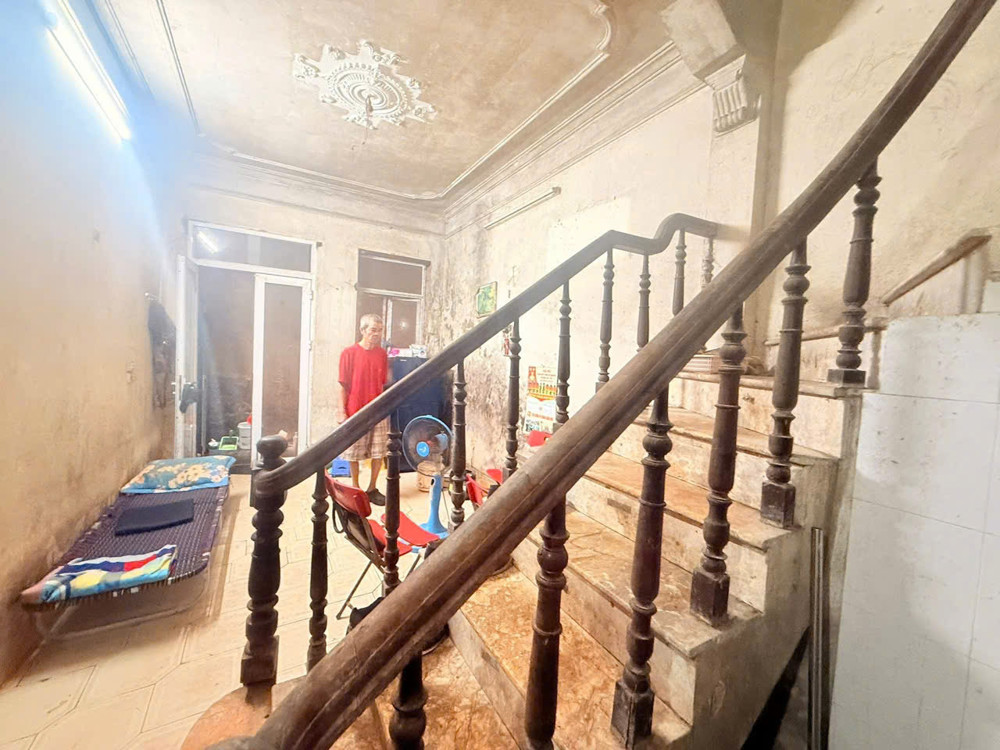 THỤY KHUÊ - NHỎ XINH - DÂN XÂY - KHUNG CỘT BÊ TÔNG - GẦN HỒ TÂY