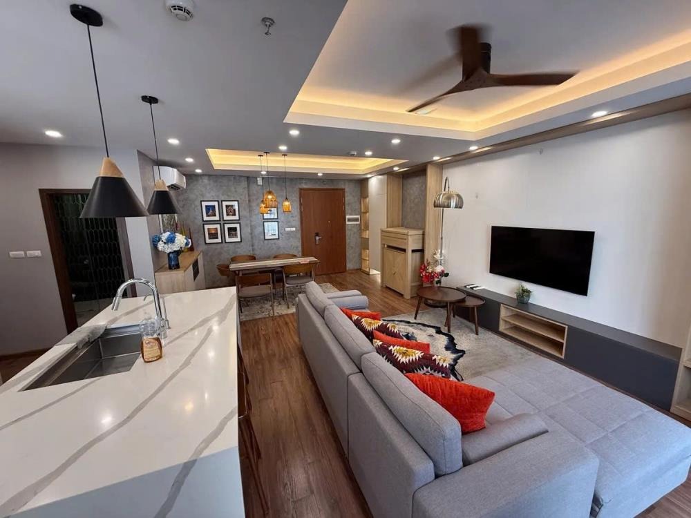 Bán nhà phố Trần Phú, Hà Đông - Vị trí đẹp, kinh doanh, văn phòng