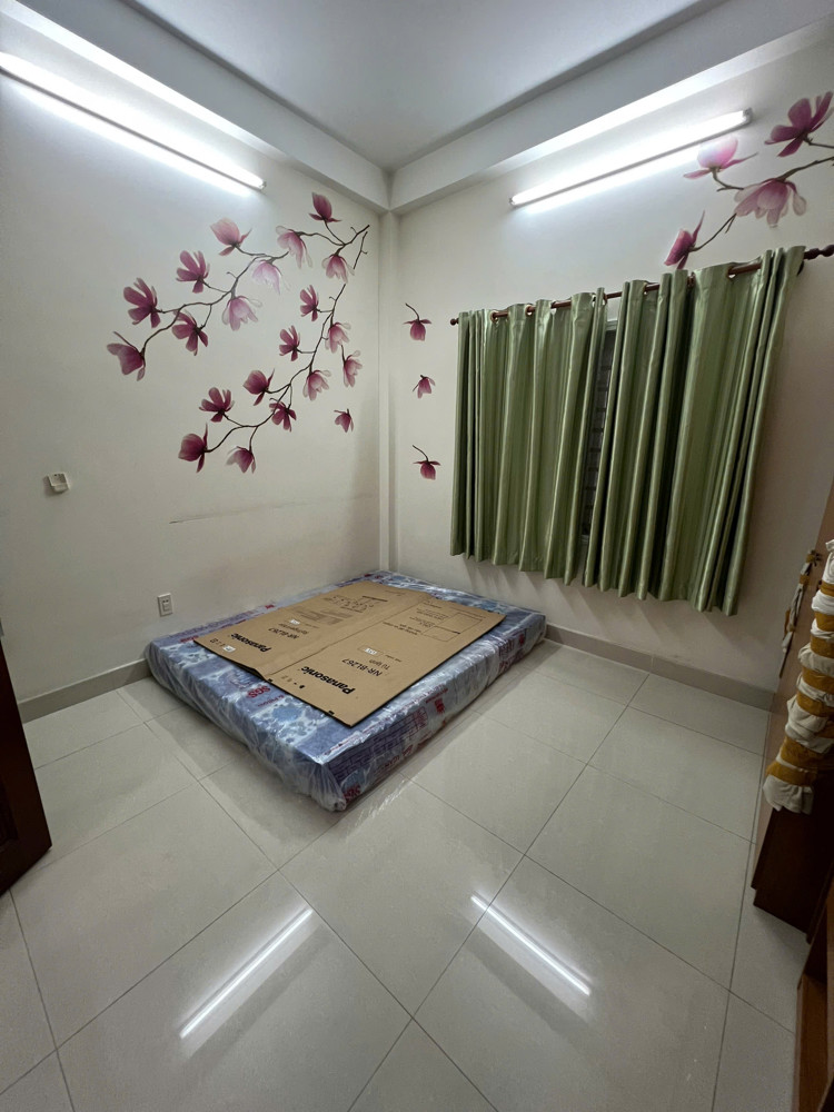 Nhà mới ở ngay hẻm xe hơi Tô Hiến Thành, Q10 - 5 tầng BTCT, 5PN, DTSD: 185m2 sổ vuông - giá 12,9 tỷ